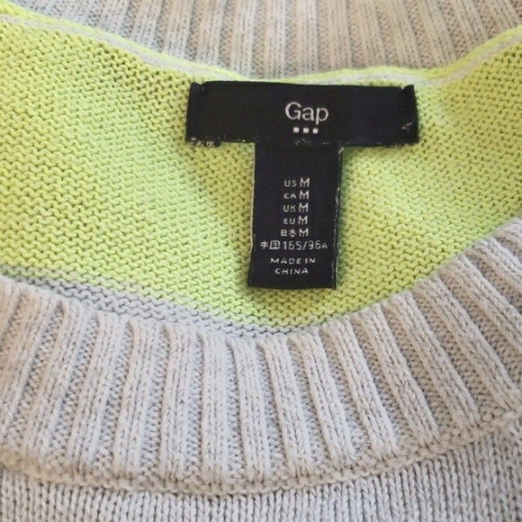 GAP Neon Yellow and Light Gray Striped High Low Sweater Size M - Picture 3 of 5